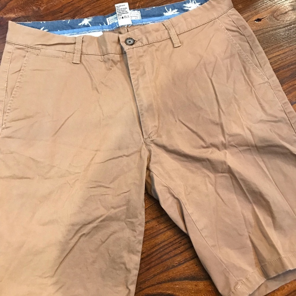 🩳Alexander Julian Khaki Shorts